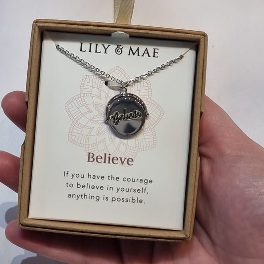 L&M spinning necklace - Believe - Rivendell Shop