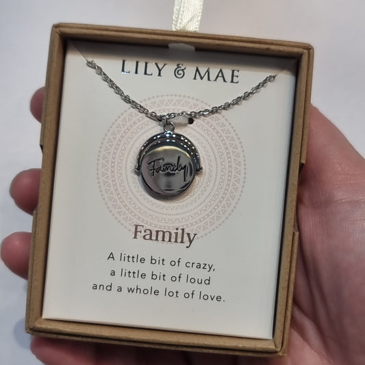 L&M spinning necklace - Family - Rivendell Shop