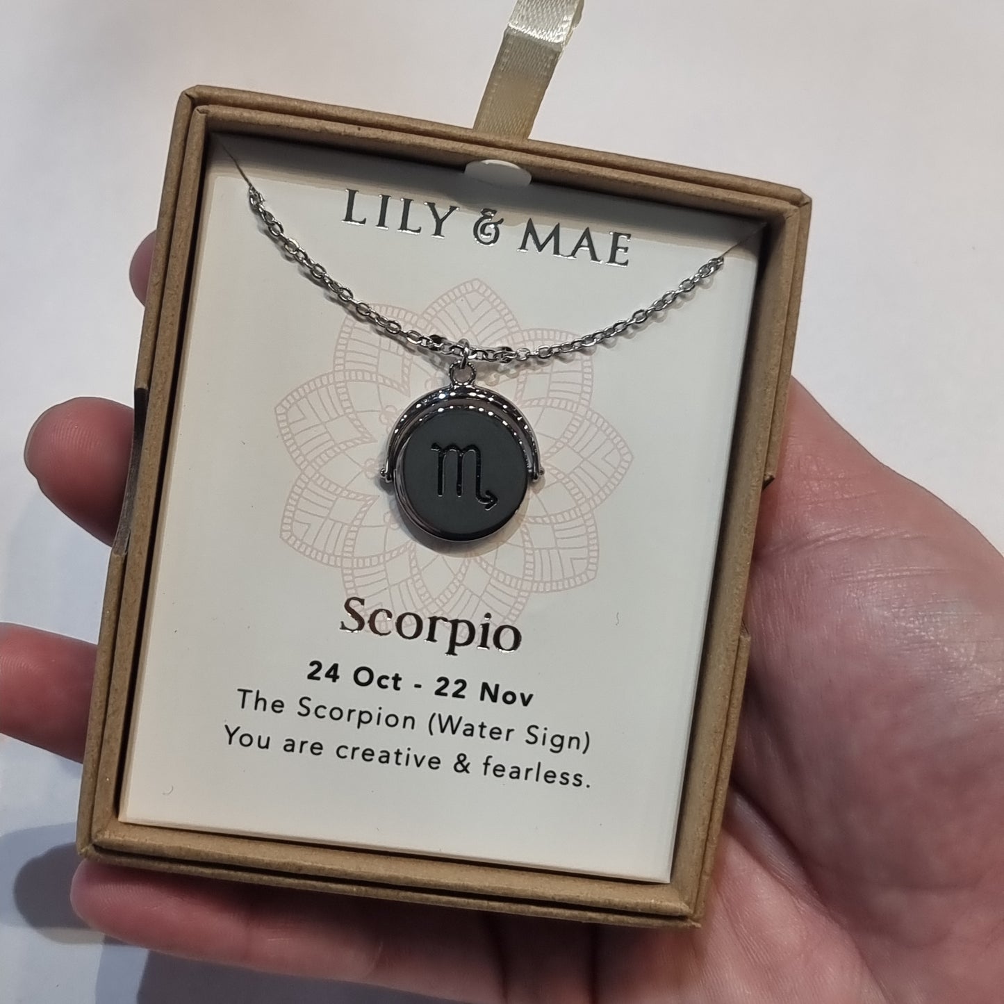 L&M spinning necklace - Scorpio - Rivendell Shop