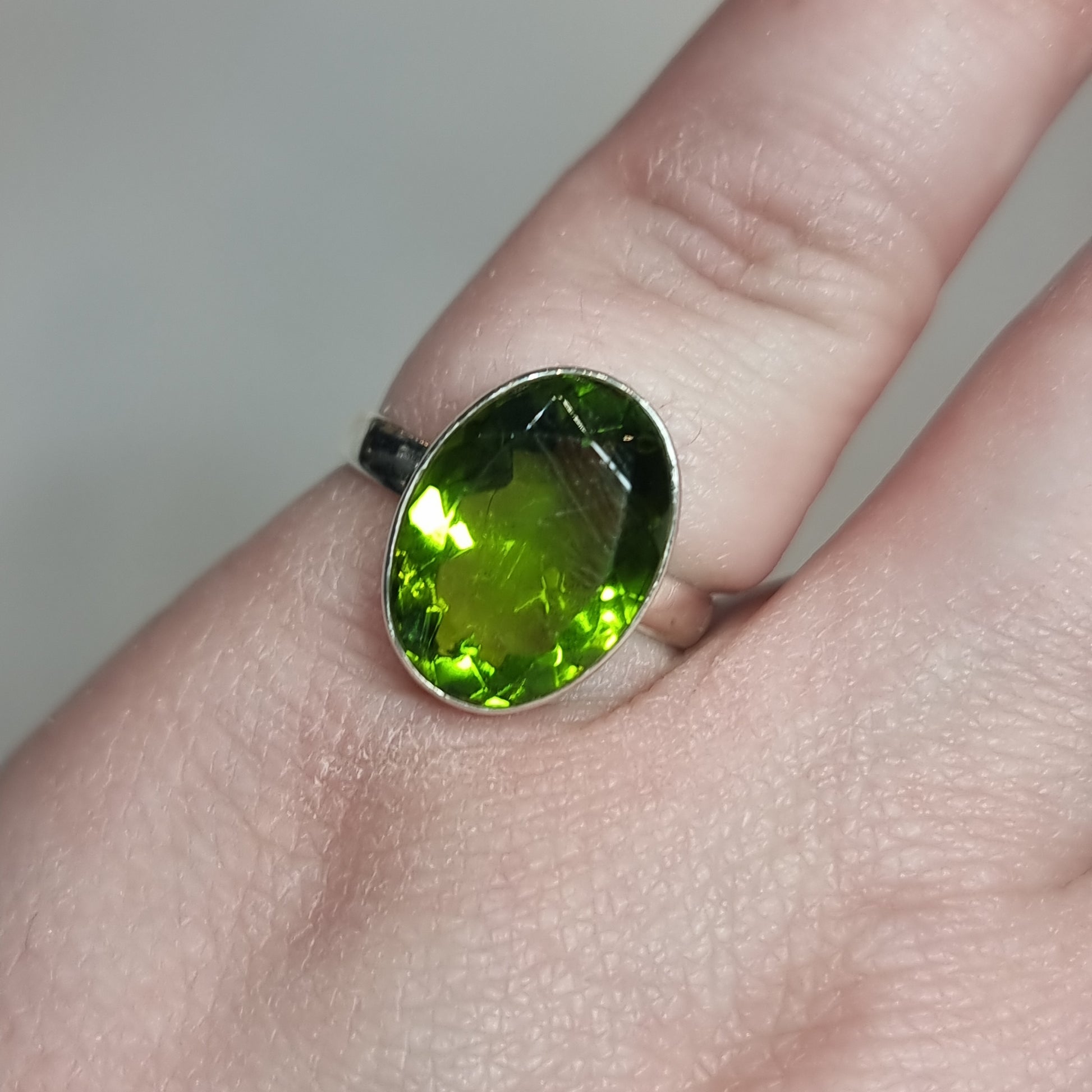 Peridot ring - Rivendell Shop