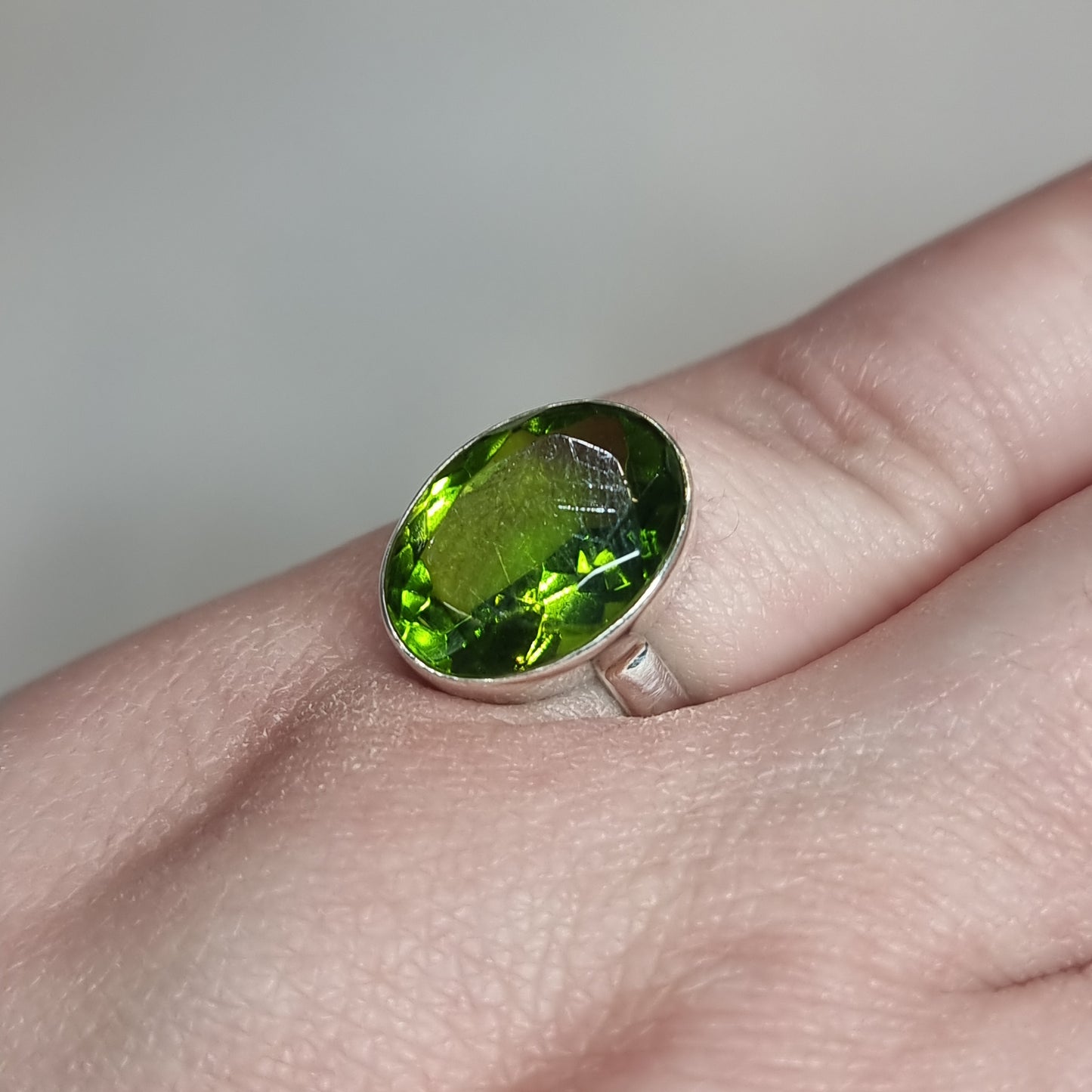 Peridot ring - Rivendell Shop