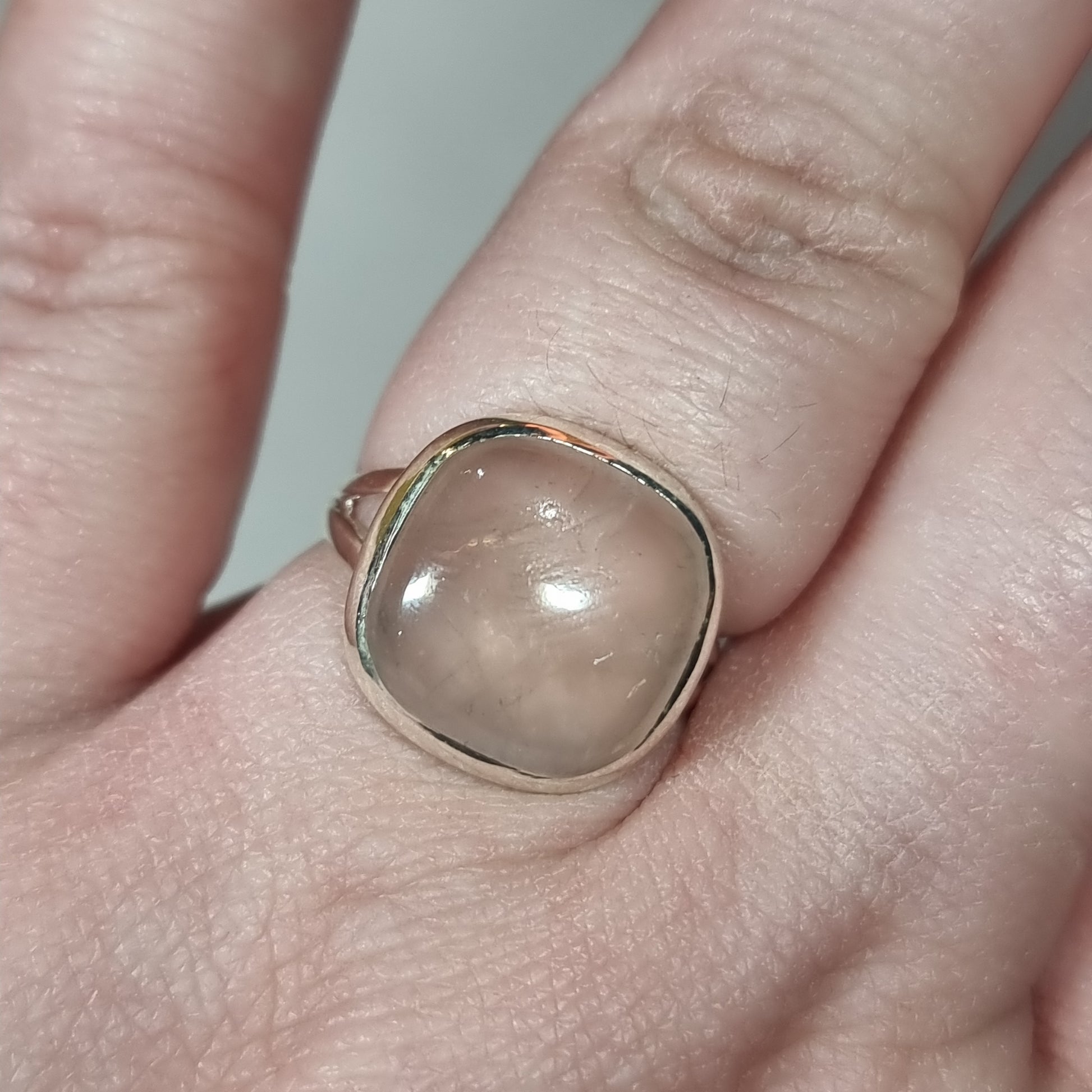 Rose quartz ring - Rivendell Shop