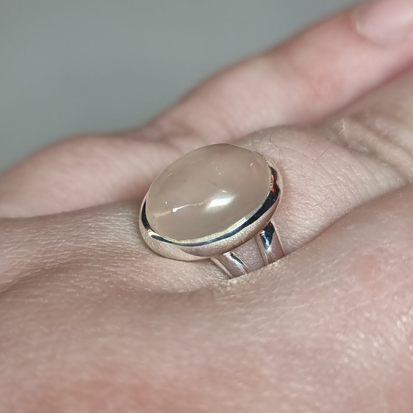 Rose quartz ring - Rivendell Shop