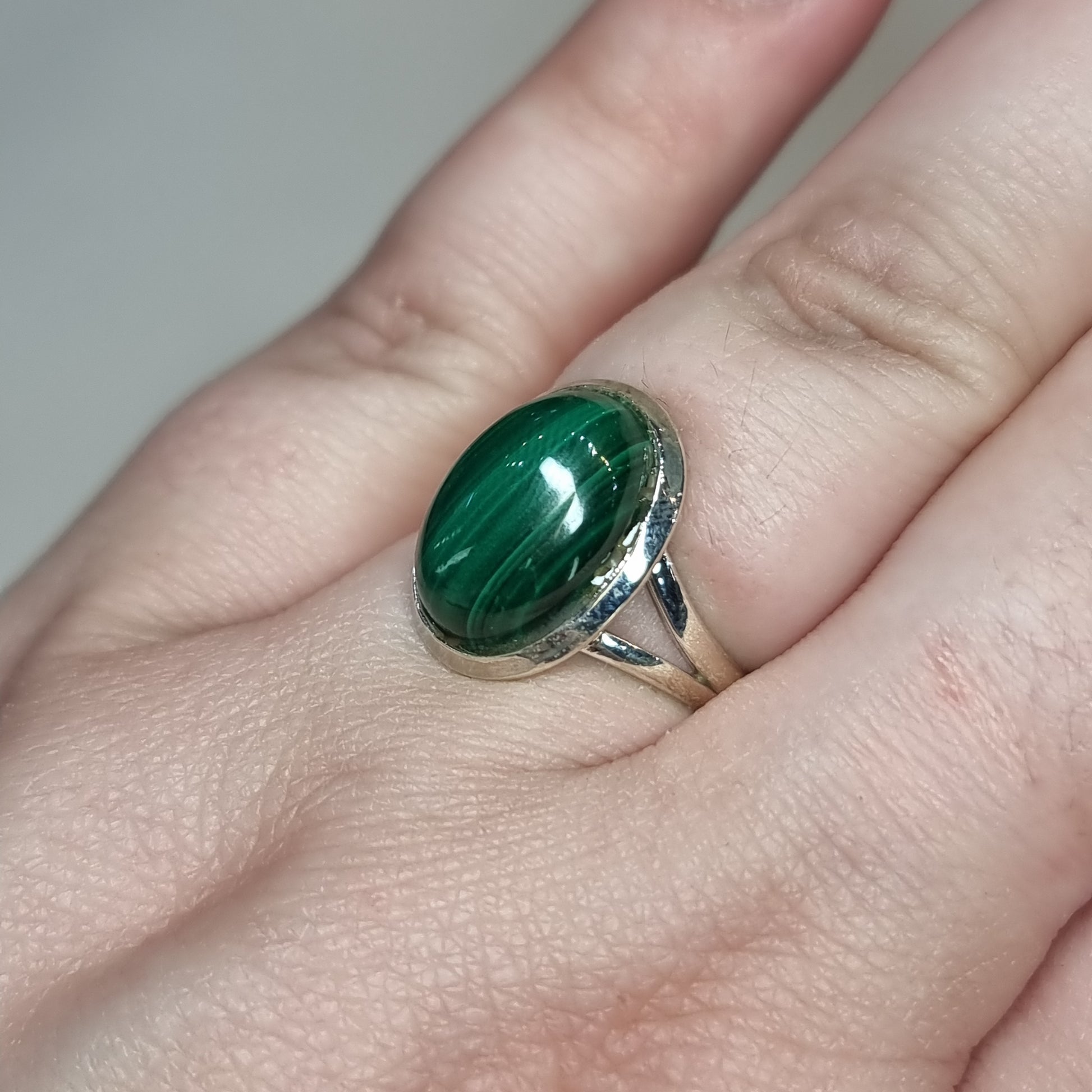 Malachite ring - Rivendell Shop