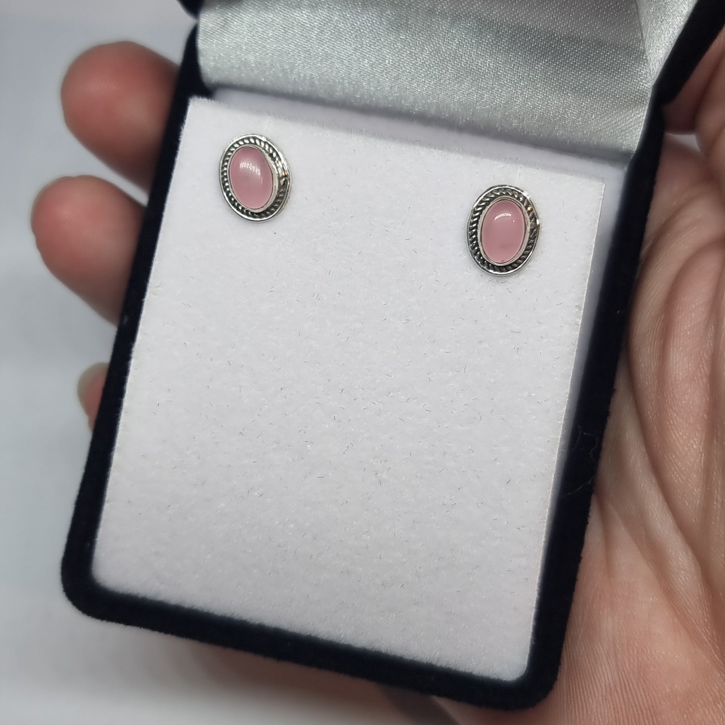 Rose quartz studs - Rivendell Shop