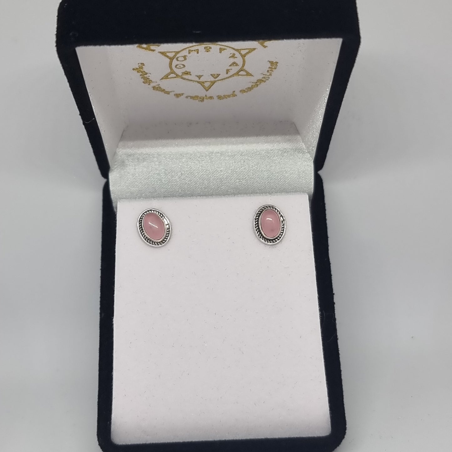 Rose quartz studs - Rivendell Shop