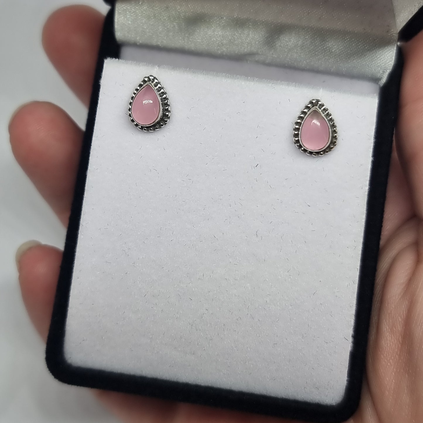 Rose quartz studs - Rivendell Shop