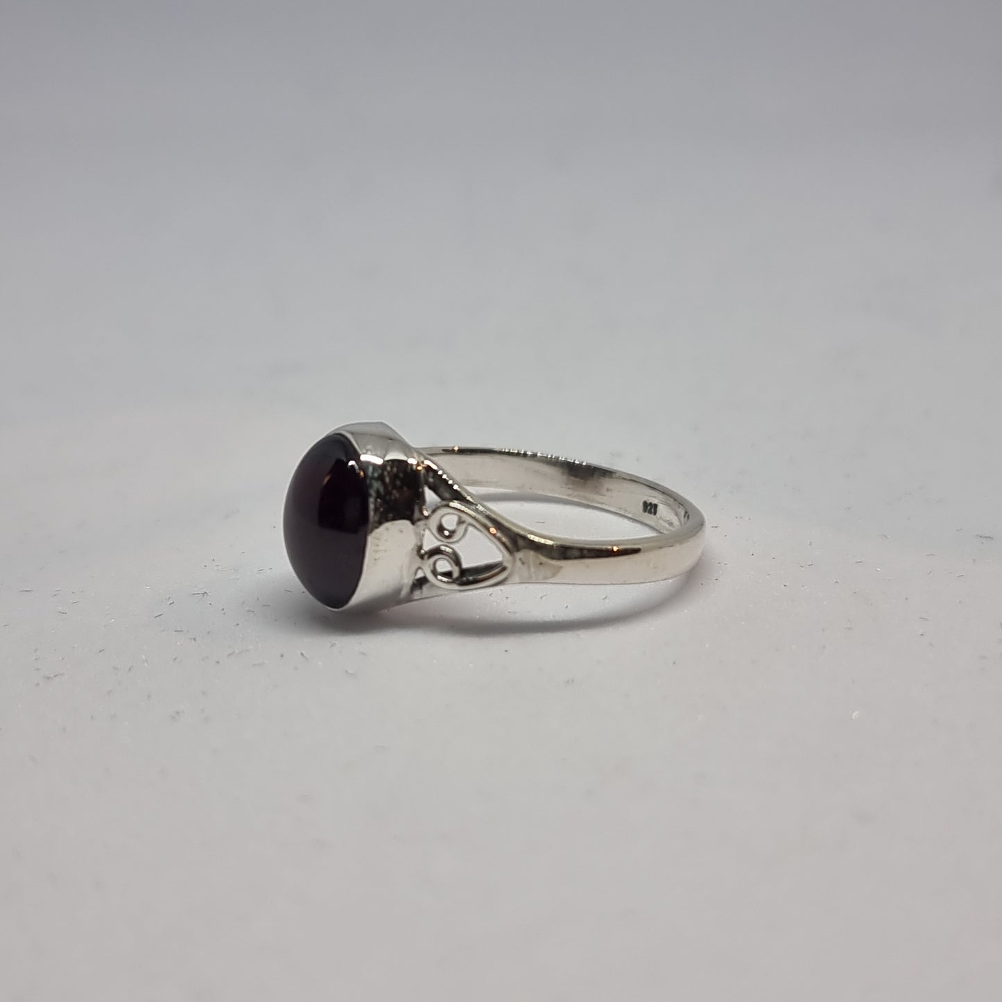 Garnet ring - Rivendell Shop