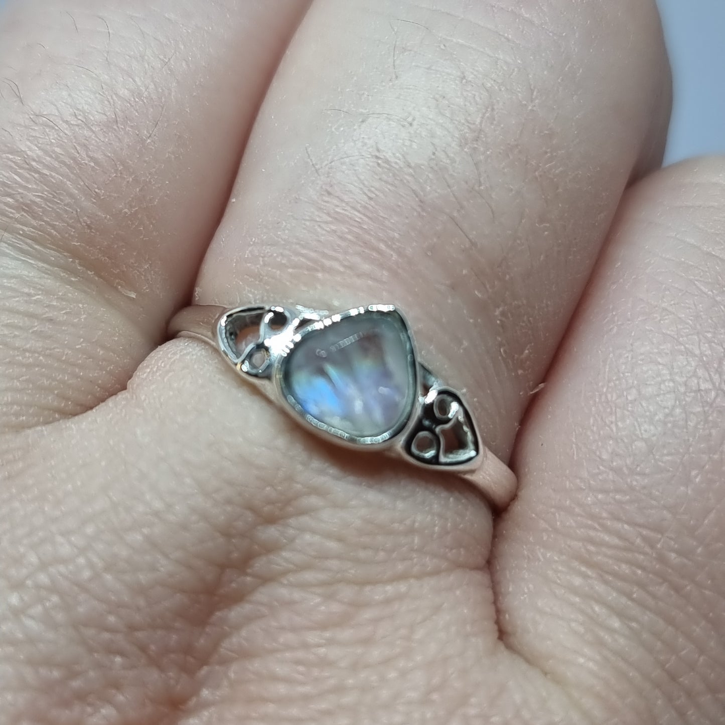 Moonstone ring - Rivendell Shop