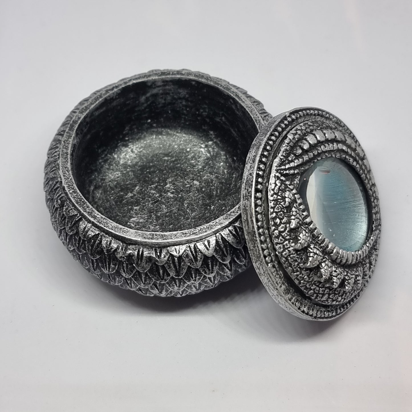 Dragon eye trinket box - silver - Rivendell Shop