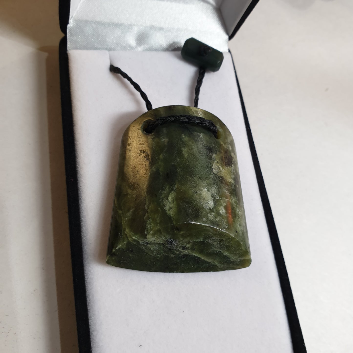 Large greenstone pendant - Rivendell Shop