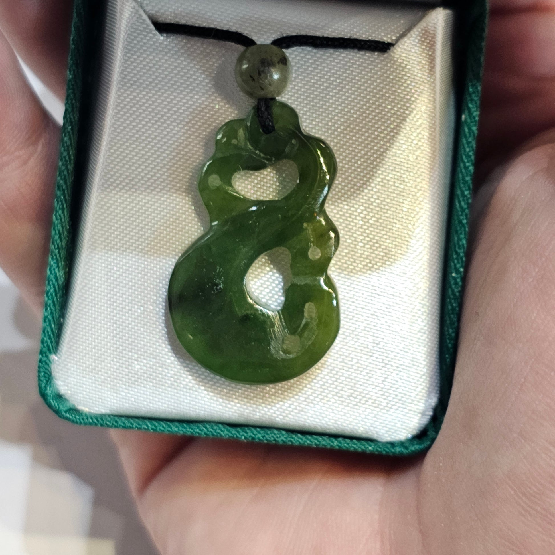 Manaia Greenstone Pendant 3cm - Rivendell Shop