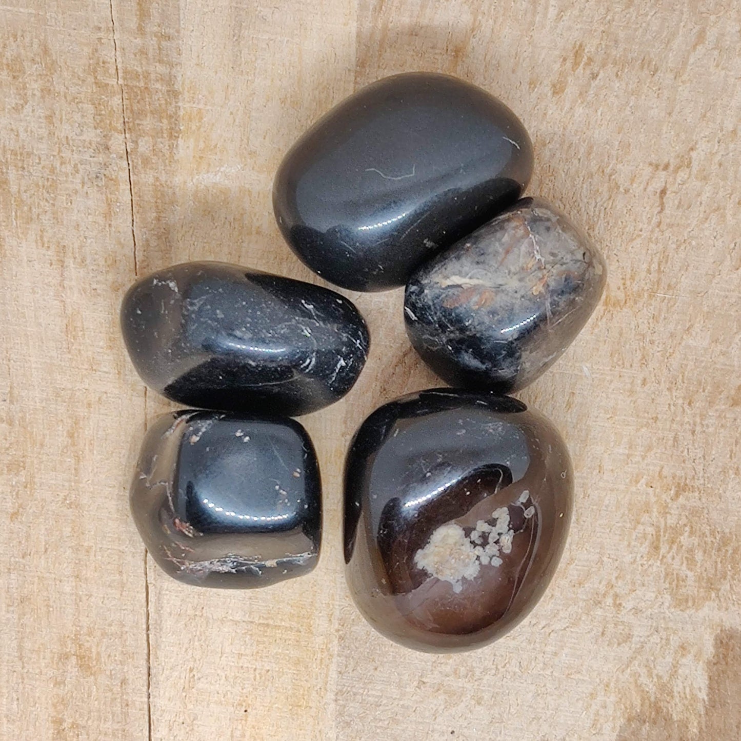 Black Onyx Tumbled Crystal - Rivendell Shop