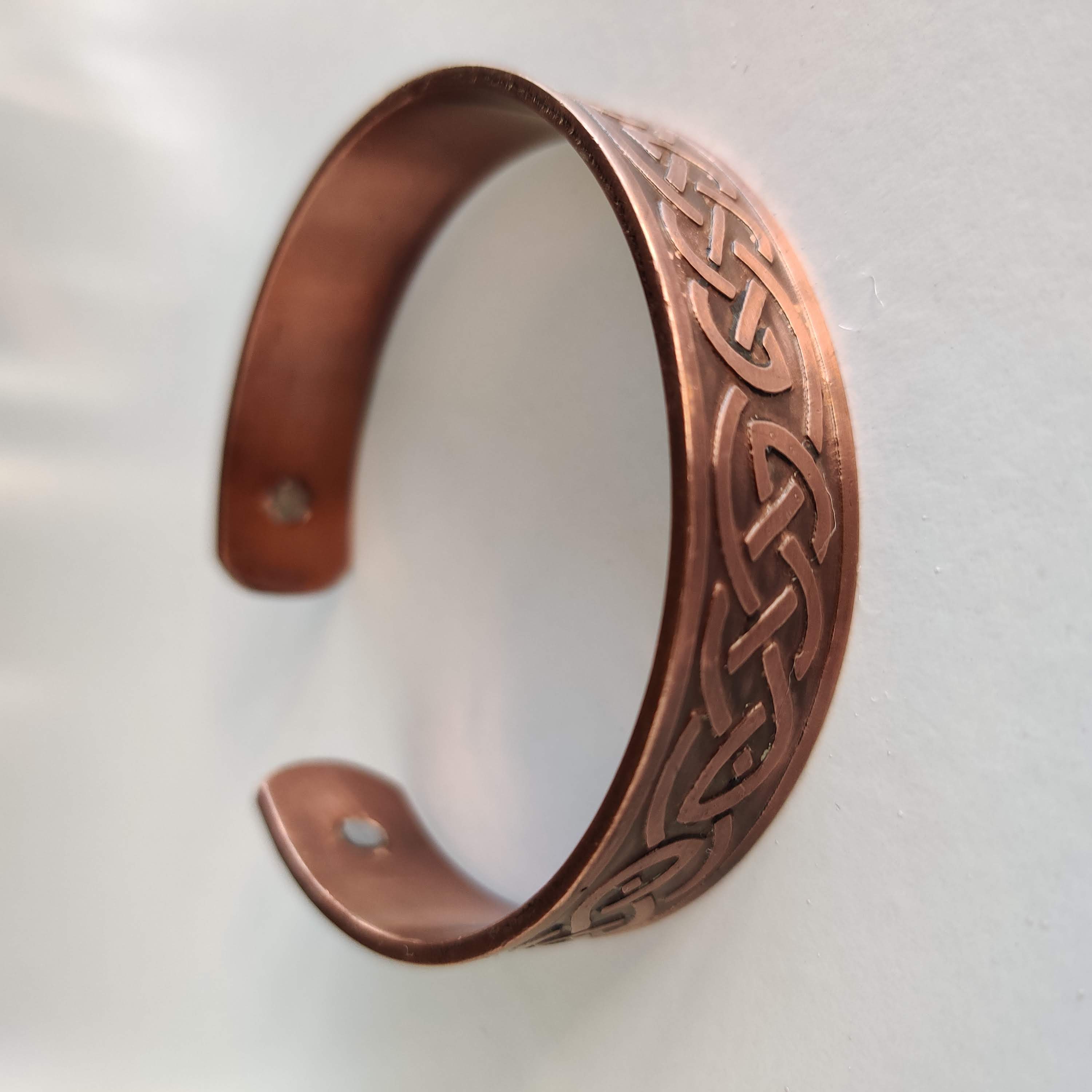 Celtic Knot Copper Magnetic Bracelet - Rivendell Shop