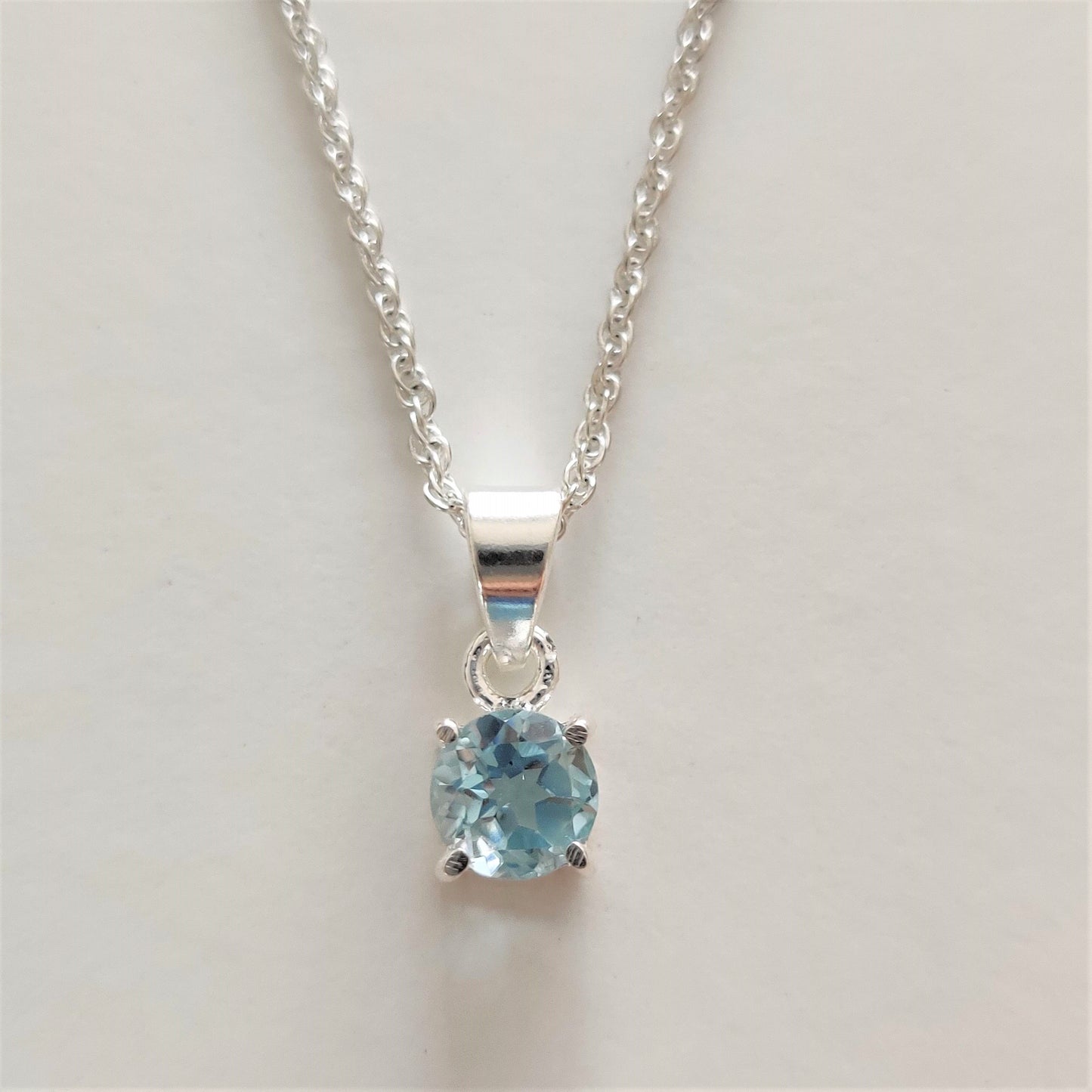 Round Blue Topaz 925 Sterling Silver Pendant - Rivendell Shop