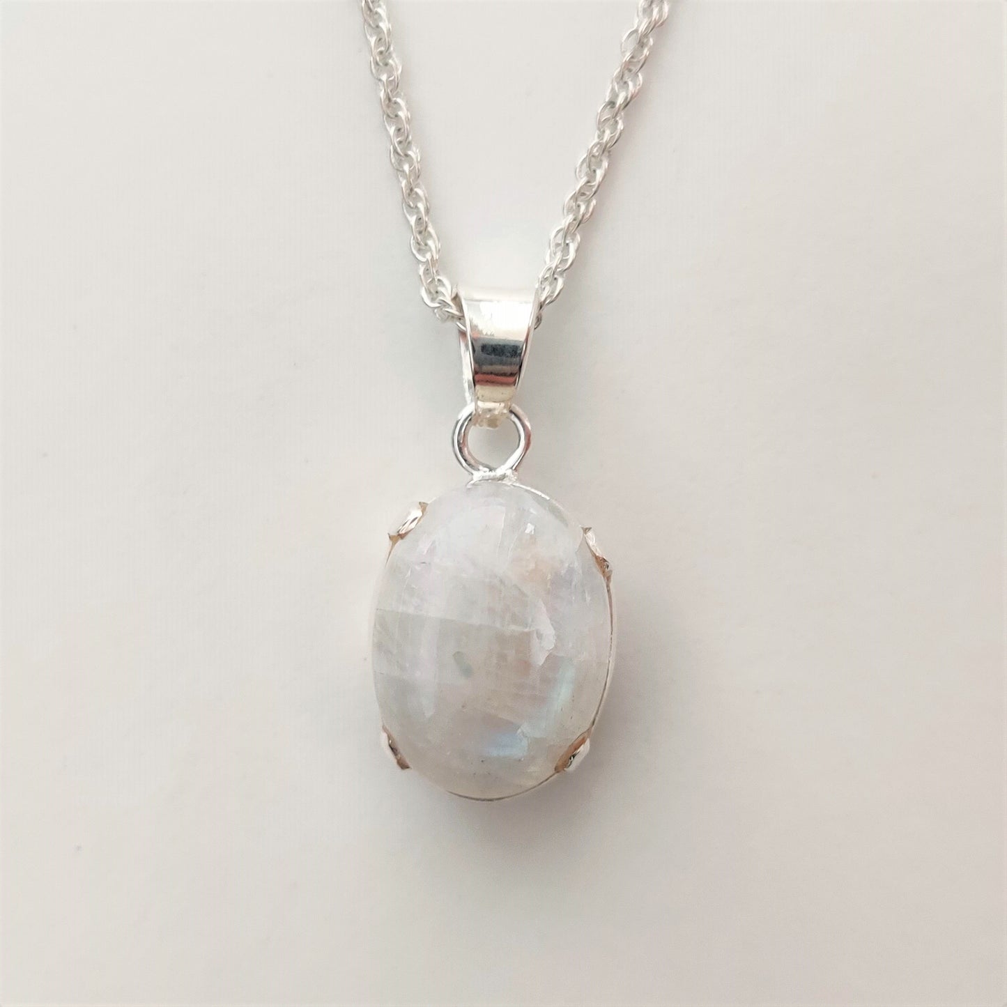 Moonstone 925 Sterling Silver Pendant - Rivendell Shop