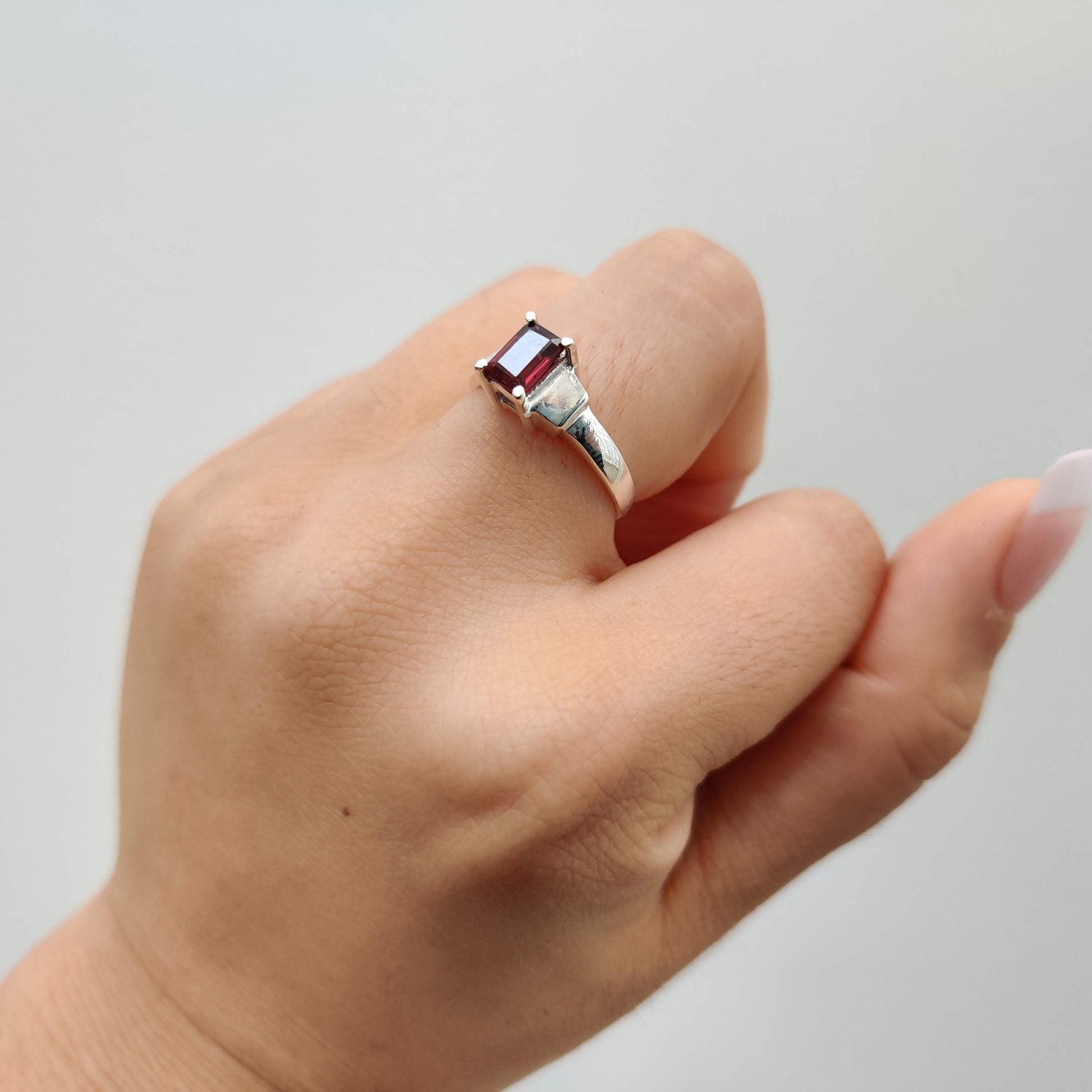 Garnet Emerald-Cut 925 Sterling Silver Ring - Rivendell Shop