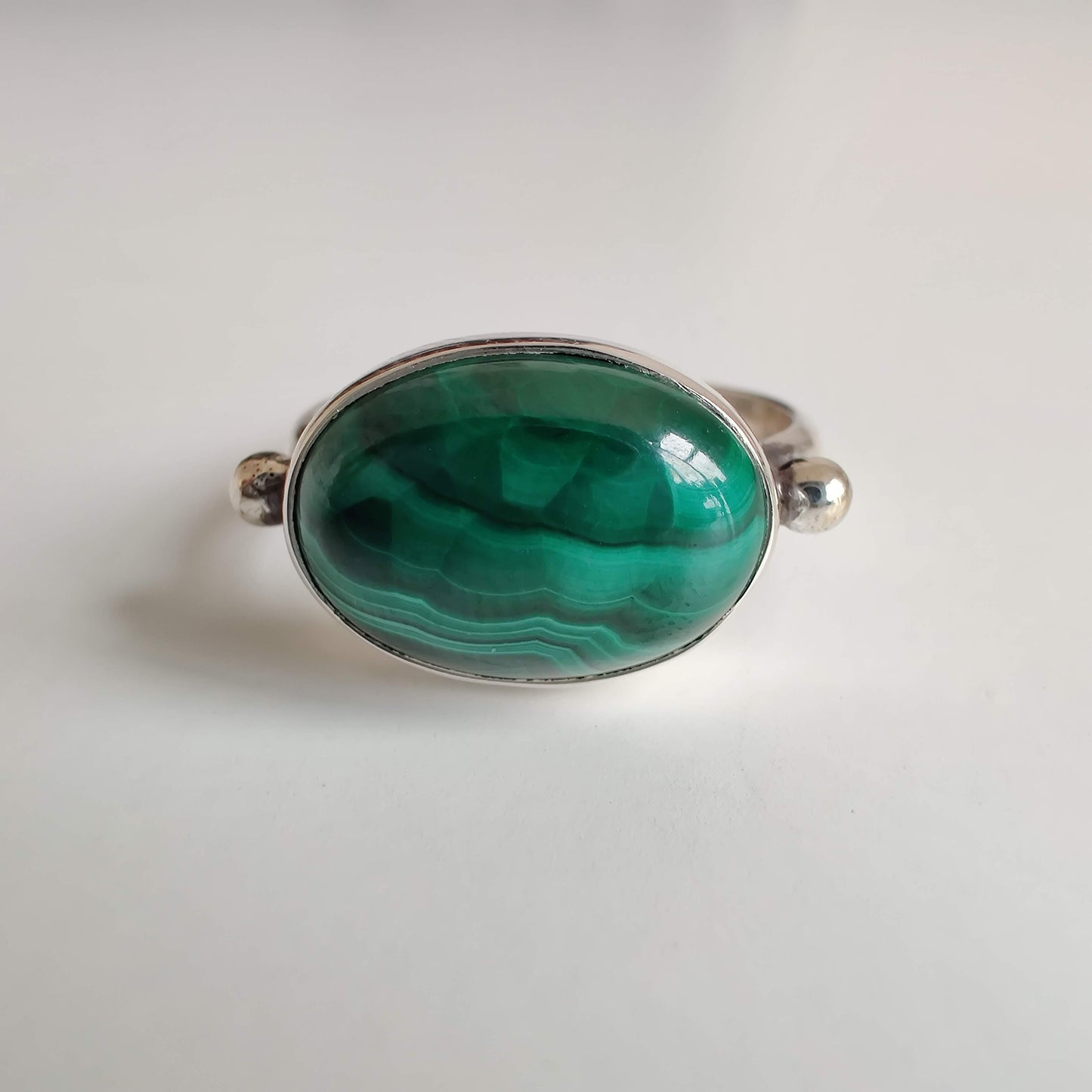 Malachite Oval 925 Sterling Silver Ring - Rivendell Shop