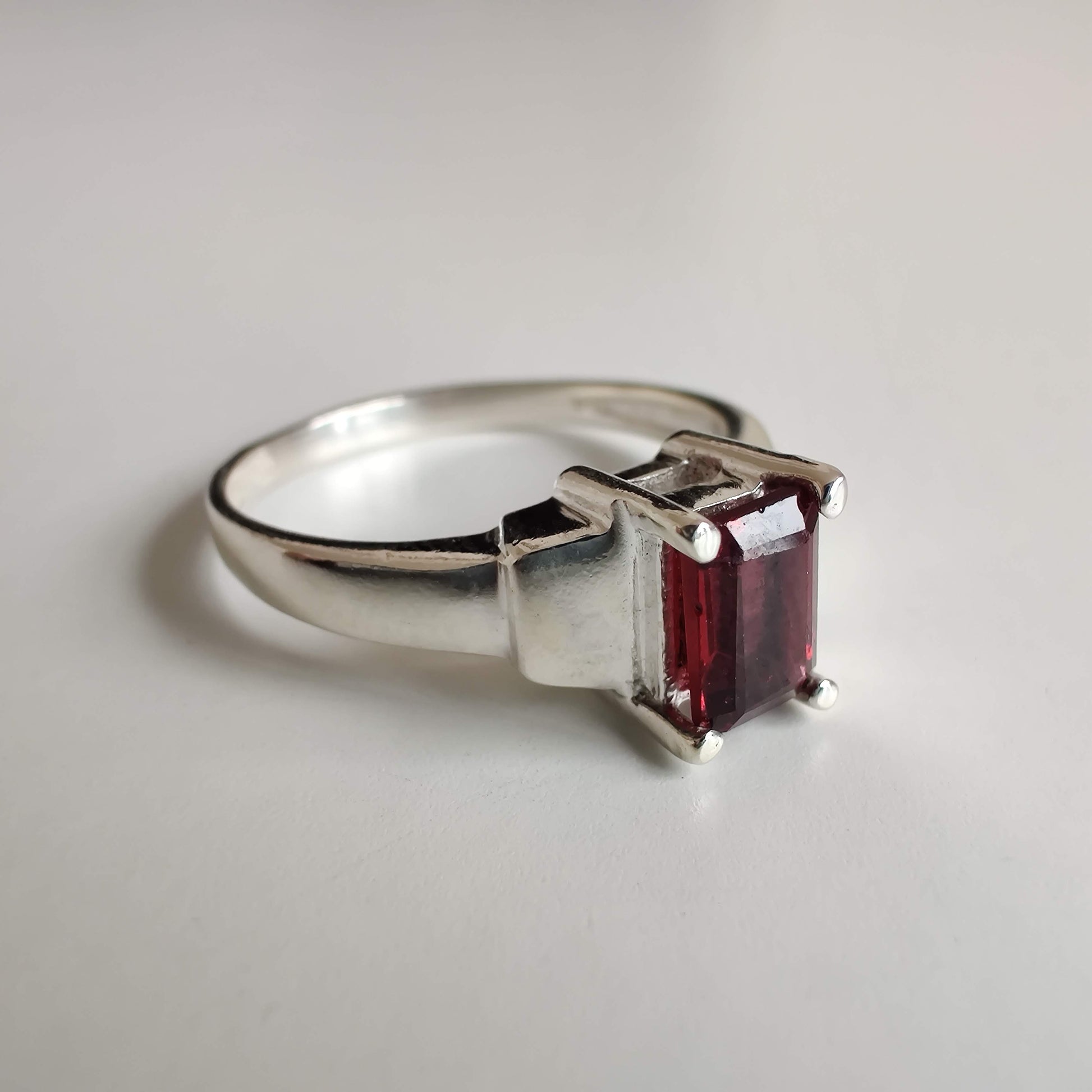 Garnet Emerald-Cut 925 Sterling Silver Ring - Rivendell Shop