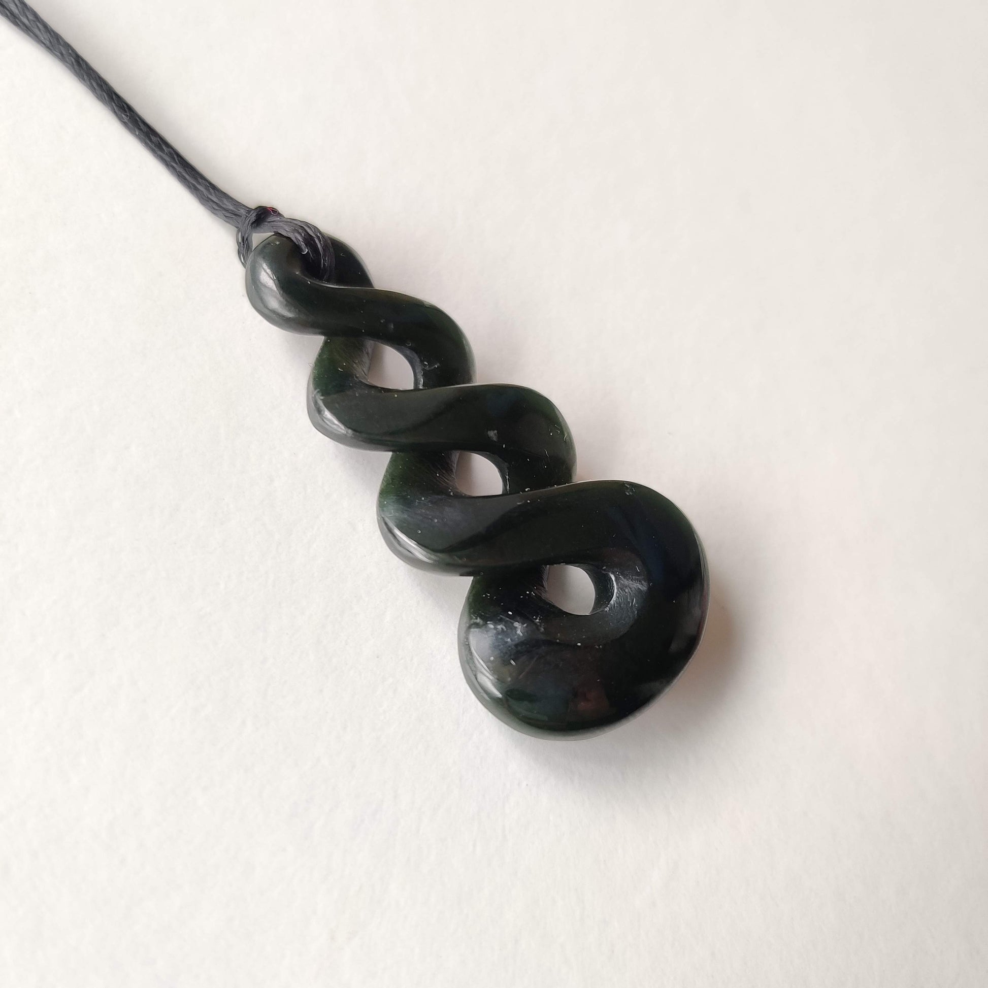 Twist Pikorua Greenstone Pendant - Triple Twist - Rivendell Shop