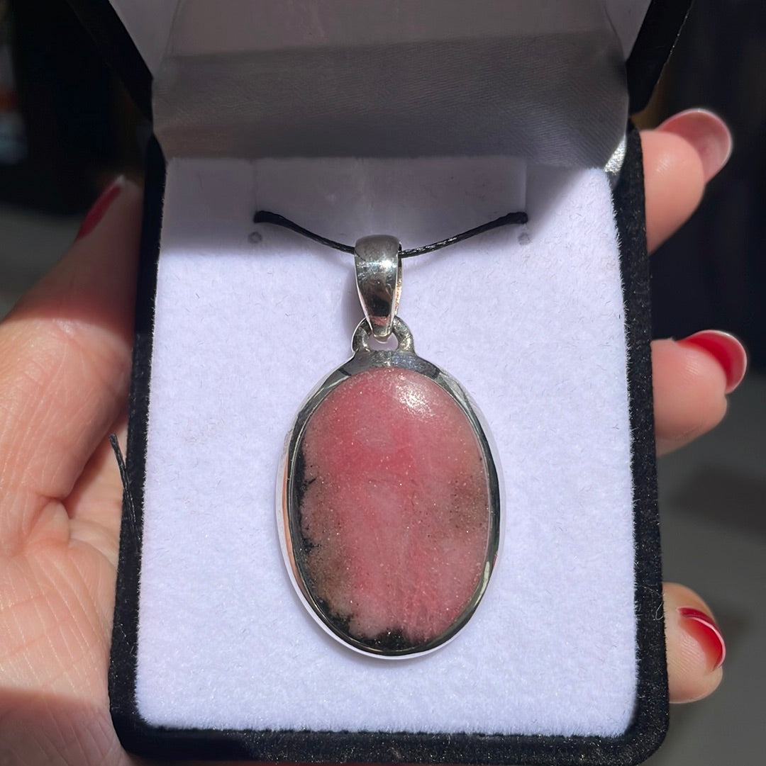 Rhodonite silver pendant - Rivendell Shop