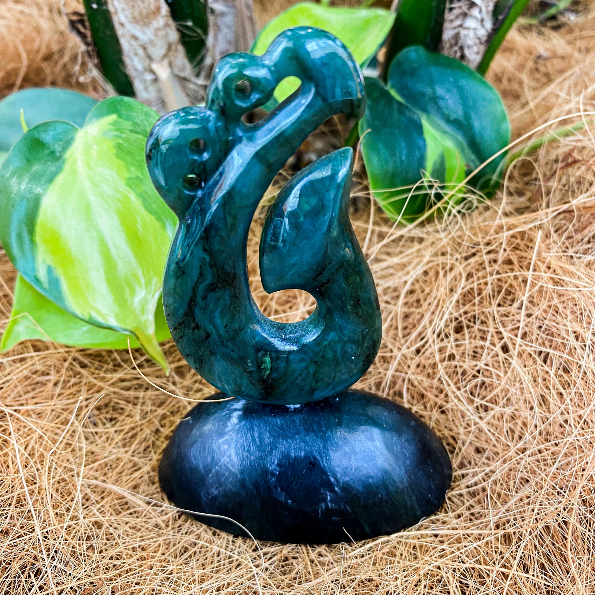 Standing Greenstone Piece - Manaia - Rivendell Shop