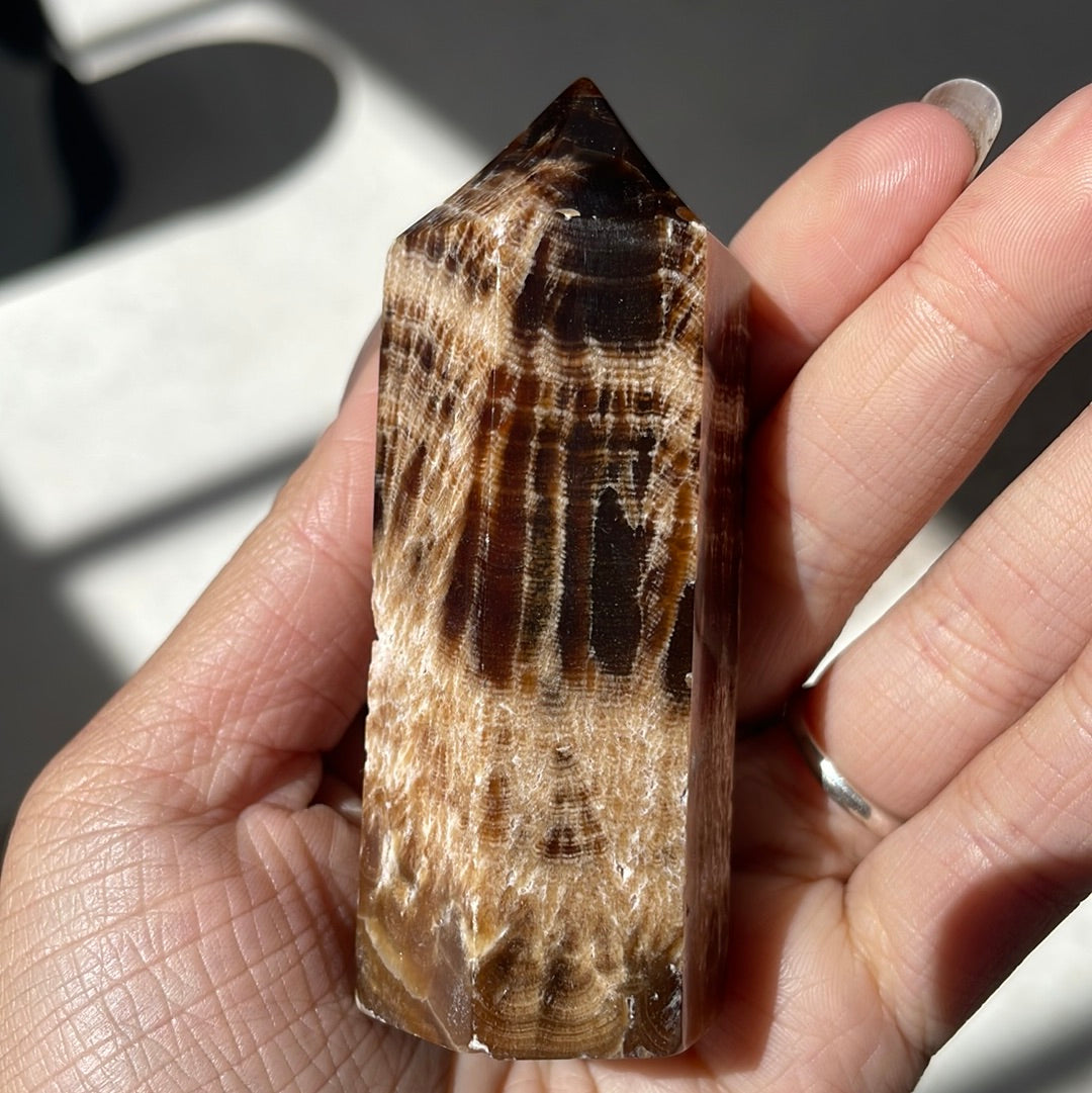 Chocolate Calcite point - Rivendell Shop