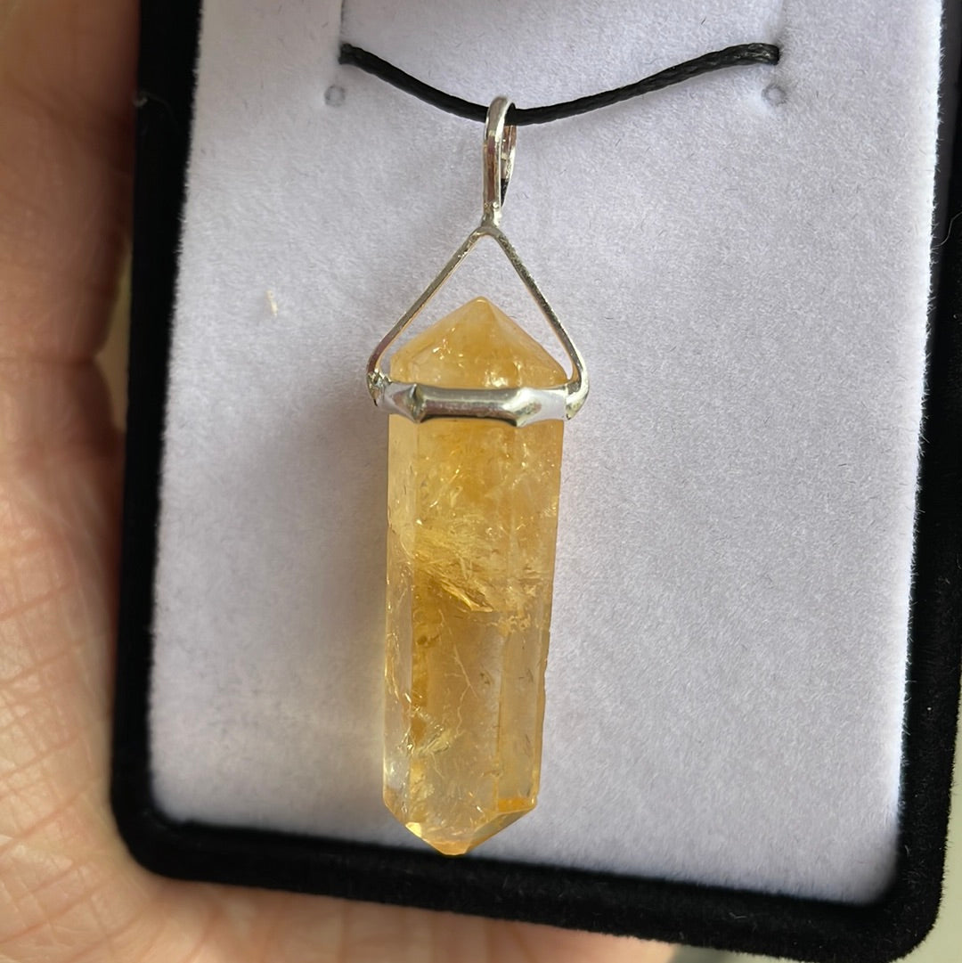 Citrine silver point pendant - Rivendell Shop