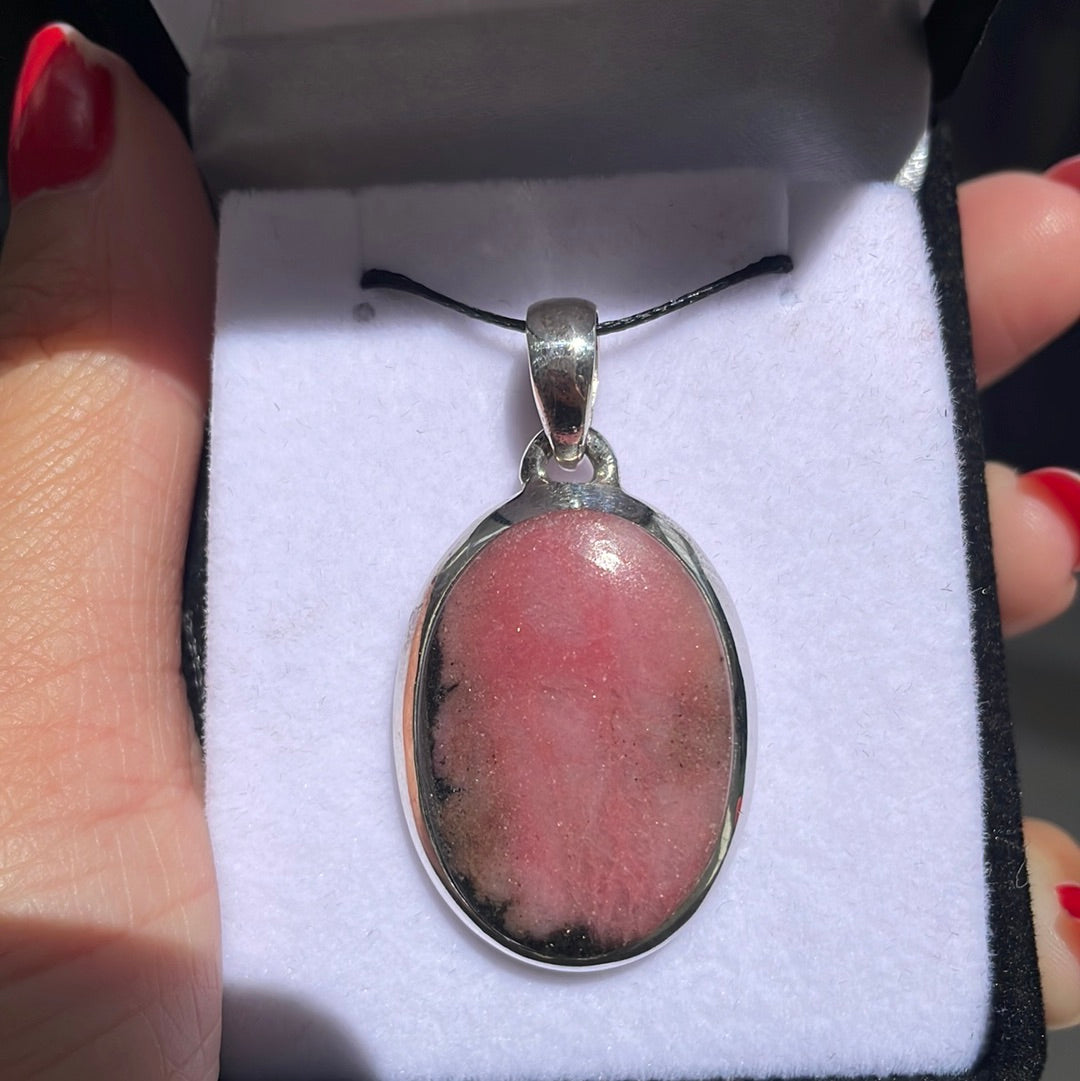 Rhodonite silver pendant - Rivendell Shop