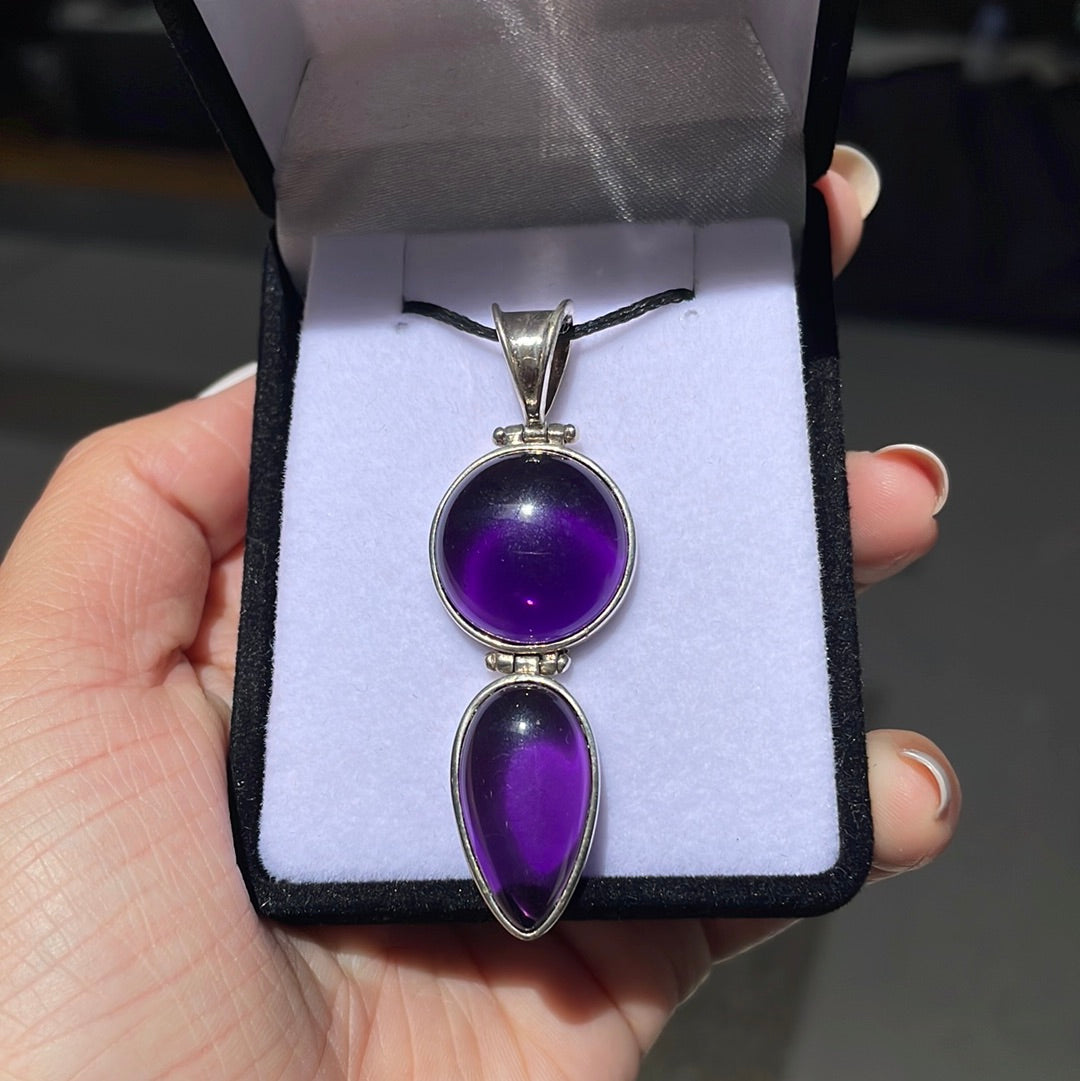 Sterling silver amethyst pendant - Rivendell Shop