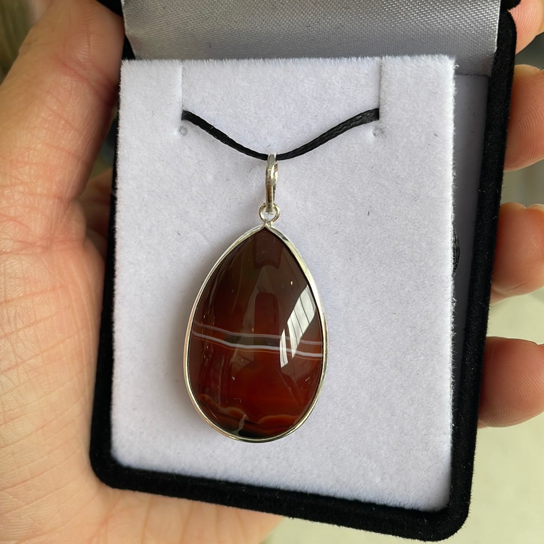 Teardrop carnelian silver pendant - Rivendell Shop