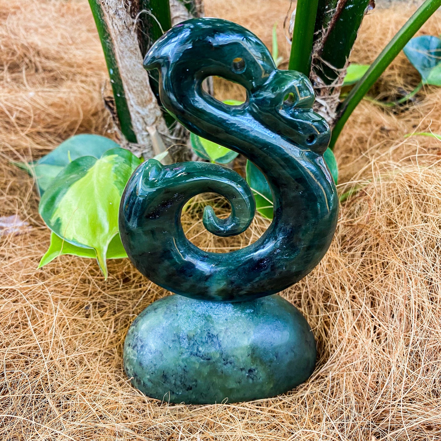 Standing Greenstone Piece - Manaia - Rivendell Shop