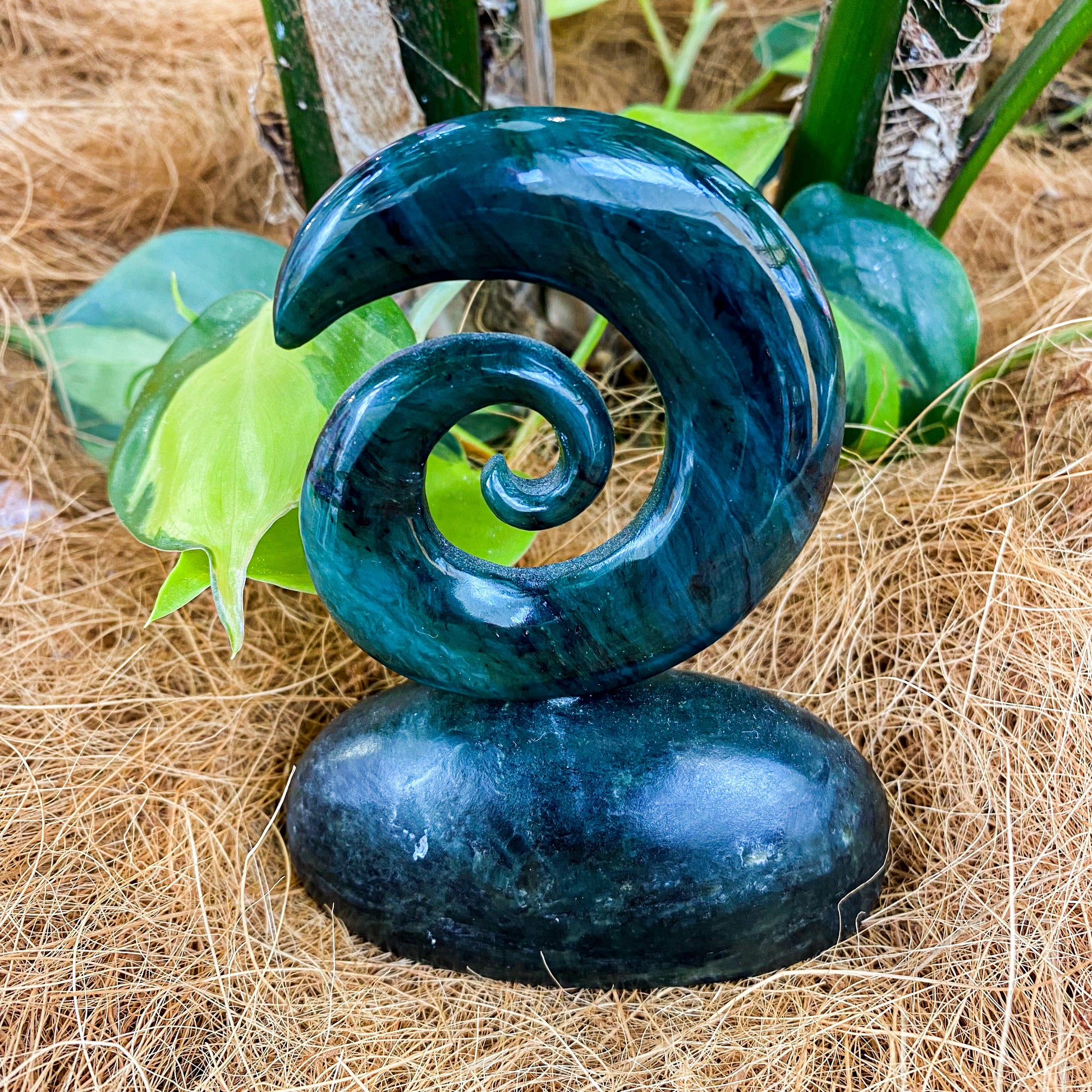 Standing Greenstone Piece - Koru - Rivendell Shop