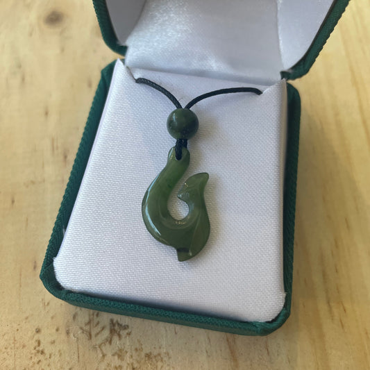 Fish Hook Pendant 2cm - Rivendell Shop