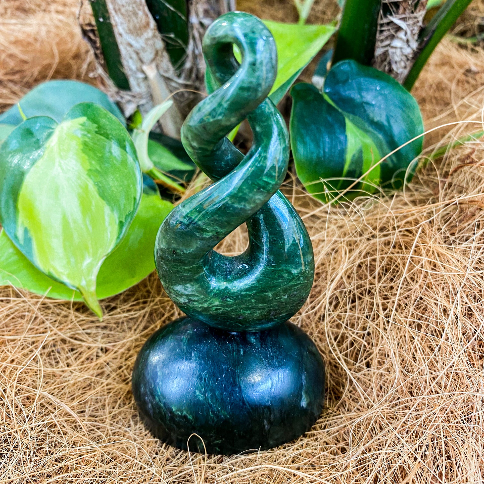 Standing Greenstone Piece - Double Twist - Rivendell Shop